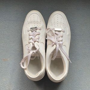 Nike Sage Low Airforce Ones